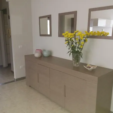 Al 331 Maison * Basiglio